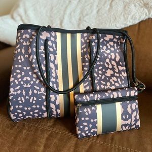 Neoprene Bag w/Matching Zipper Pouch
